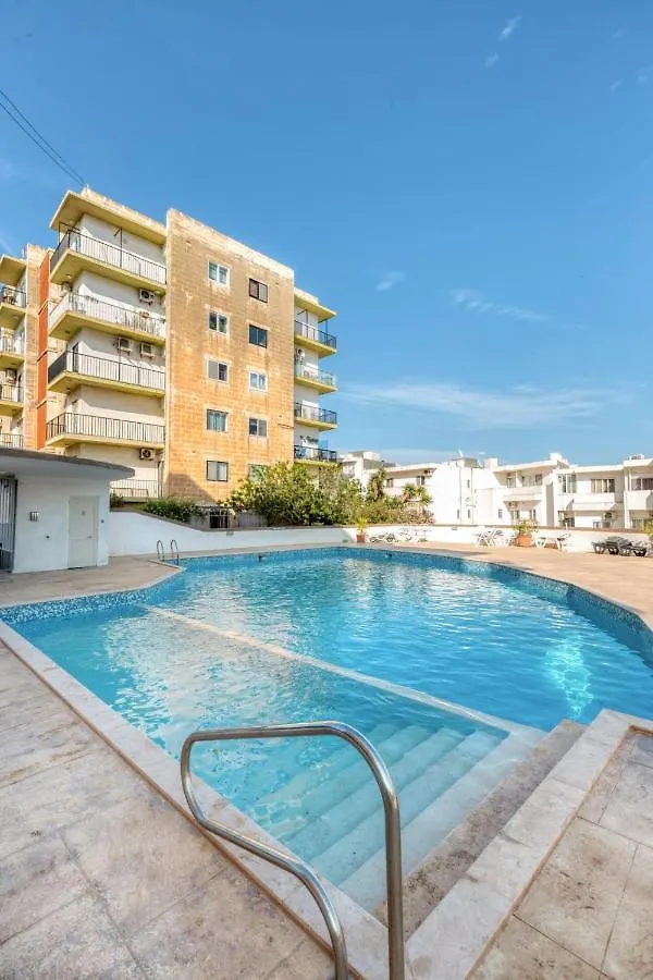 Pool Apartment-Hosted By Sweetstay Is-Swieqi