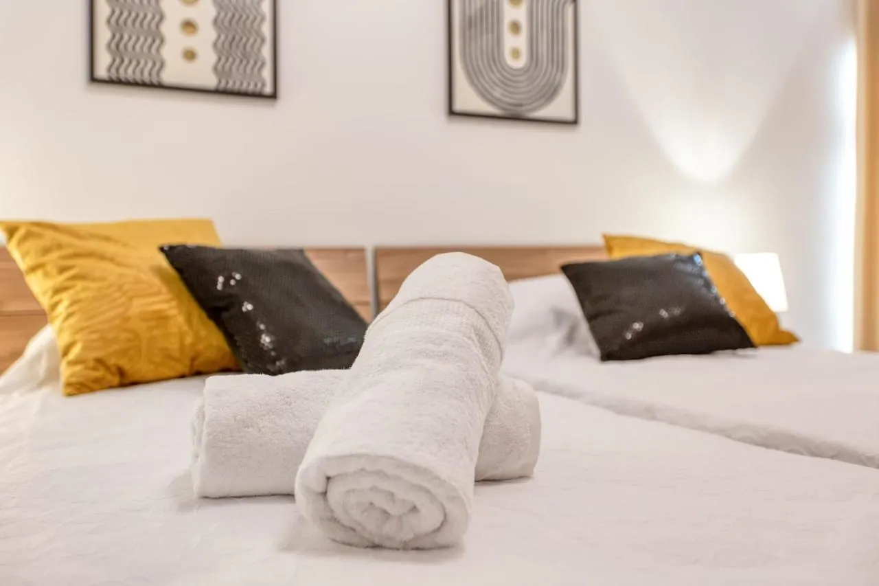アパート Pool Apartment-Hosted By Sweetstay Is-Swieqi
