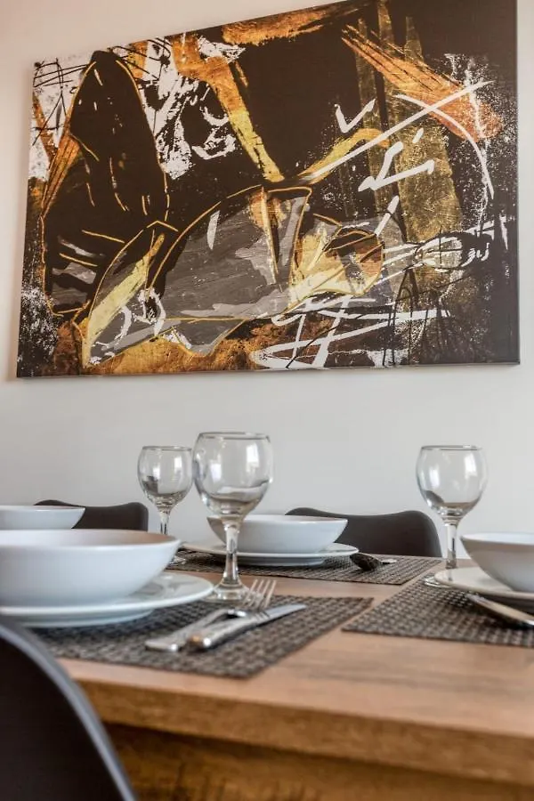 Pool Apartment-Hosted By Sweetstay Is-Swieqi マルタ