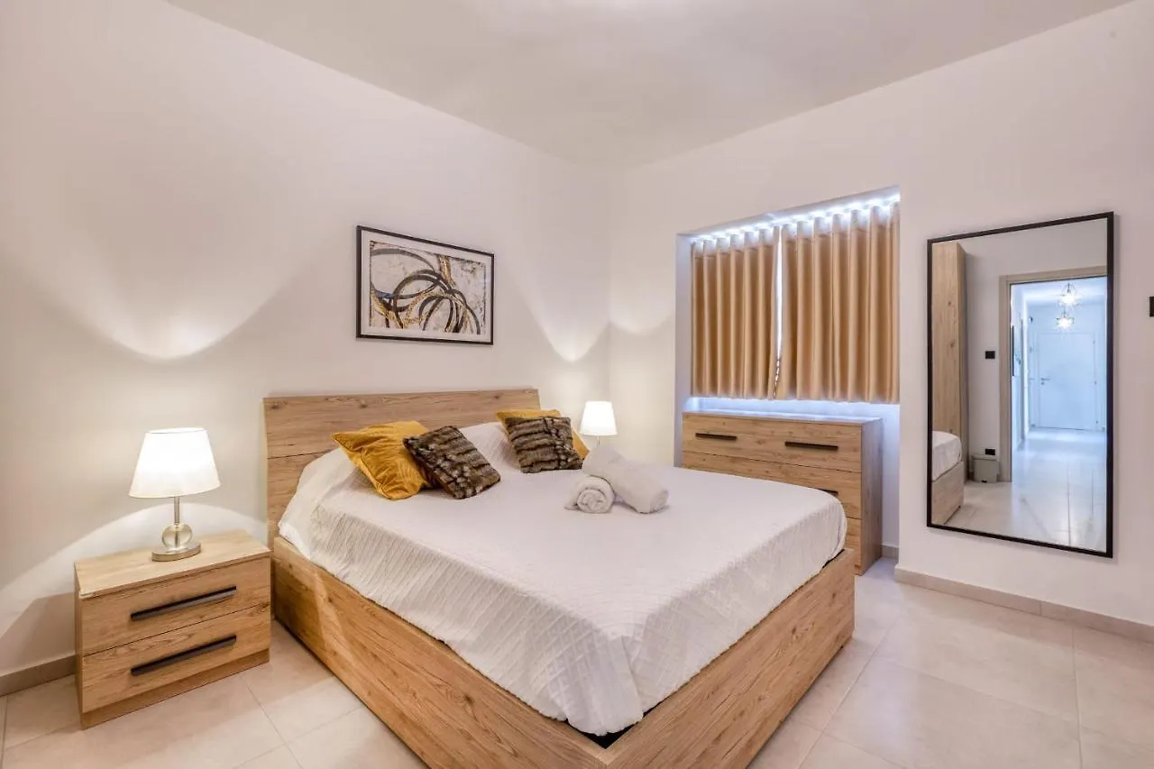 Pool Apartment-Hosted By Sweetstay Is-Swieqi 0*,