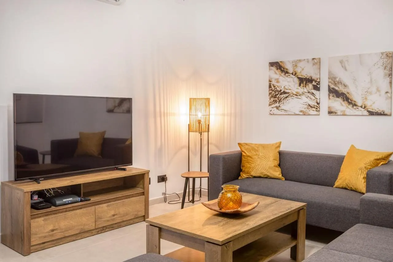 Pool Apartment-Hosted By Sweetstay Is-Swieqi 0*,