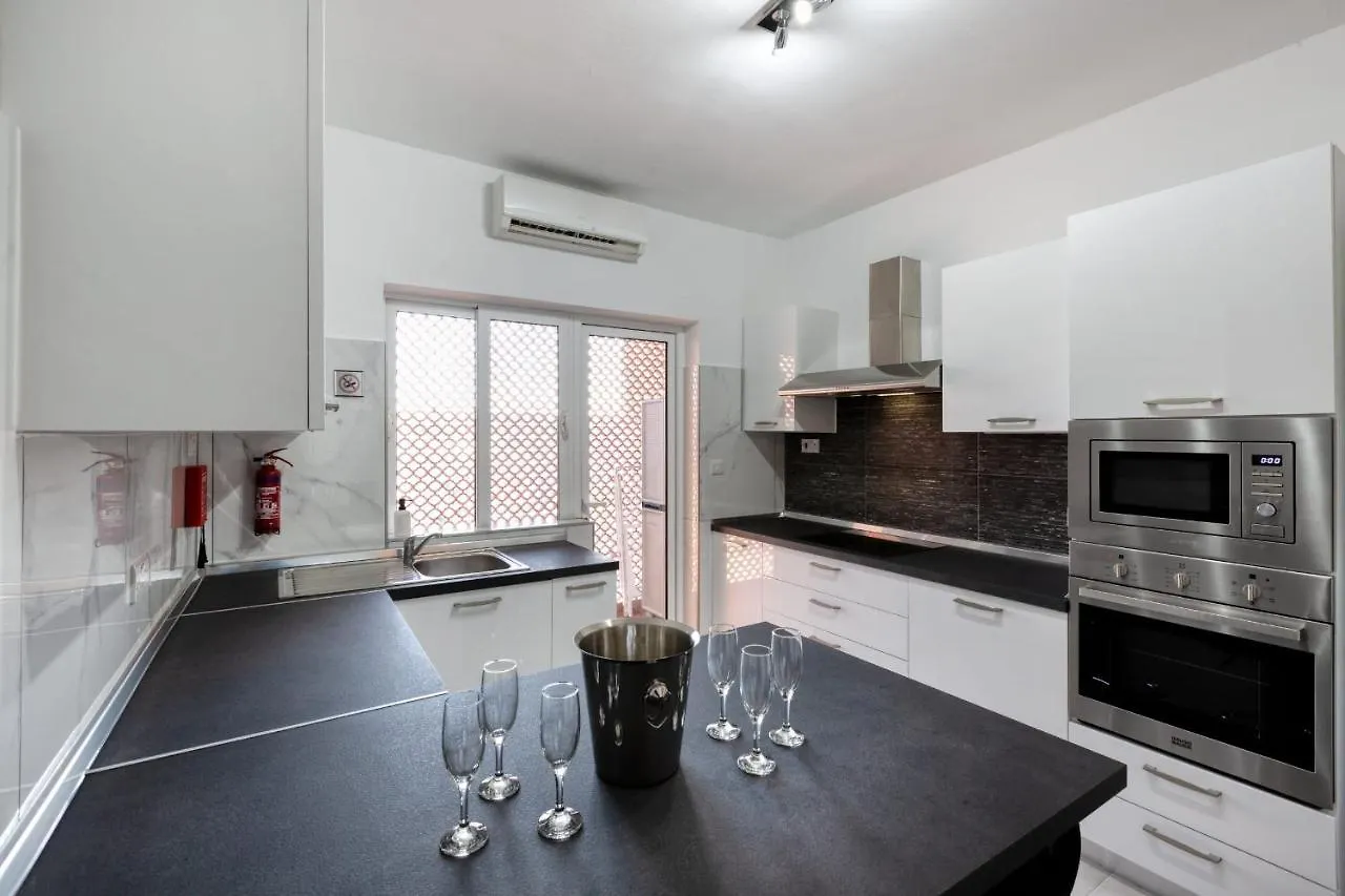 Apartment Pool Apartment-Hosted By Sweetstay Is-Swieqi