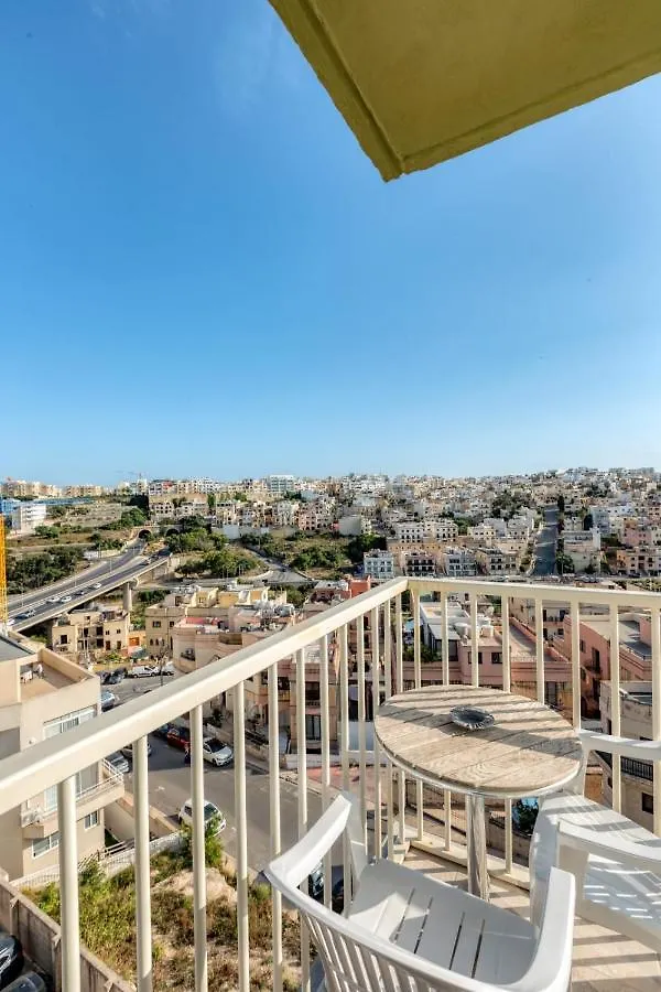 Pool Apartment-Hosted By Sweetstay Is-Swieqi Apartment