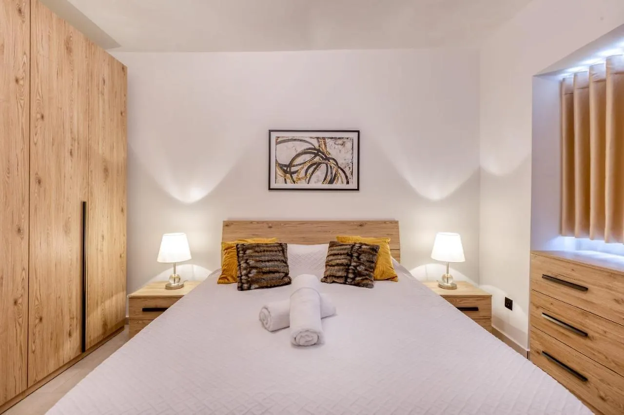 Pool Apartment-Hosted By Sweetstay Is-Swieqi Malta